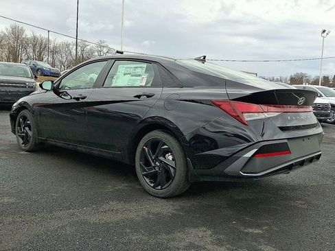 New 2026 Hyundai Elantra Sport image 3