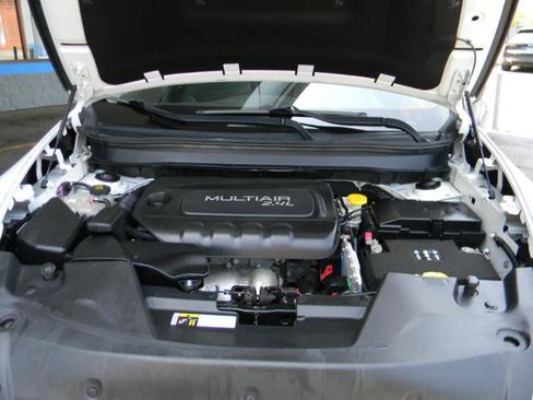 Used 2015 Jeep Cherokee Trailhawk w/ Comfort/Convenience Group image 24