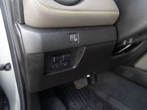 Used 2023 Chevrolet Colorado ZR2 w/ ZR2 Convenience Package III image 20