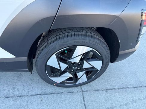 New 2026 Hyundai Kona Limited FWD image 11