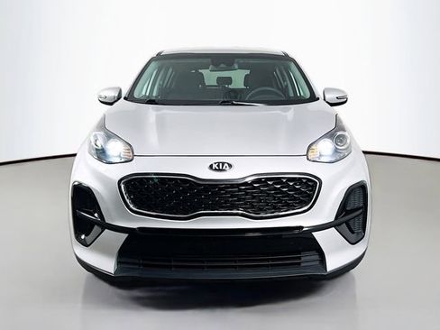 Used 2022 Kia Sportage LX w/ LX FWD Value Edition Package image 2