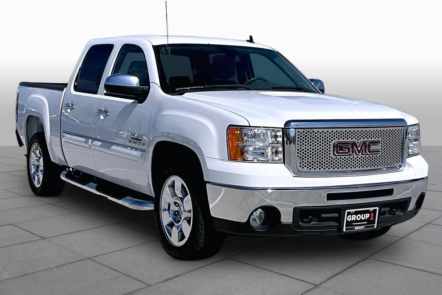 Used 2011 GMC Sierra 1500 SLE w/ Regional Value Package RWD image 2