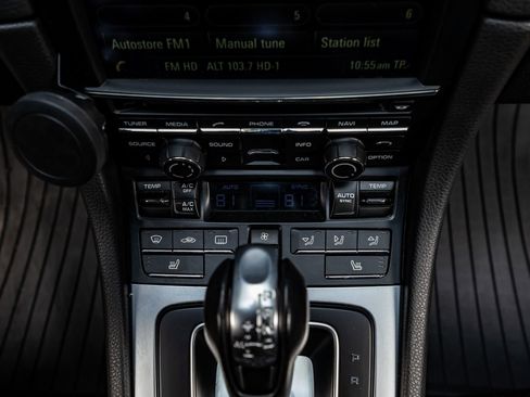 Used 2016 Porsche 911 Carrera image 21