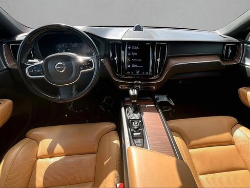 Used 2019 Volvo XC60 T6 Inscription w/ Protection Package Premier AWD/4WD image 16