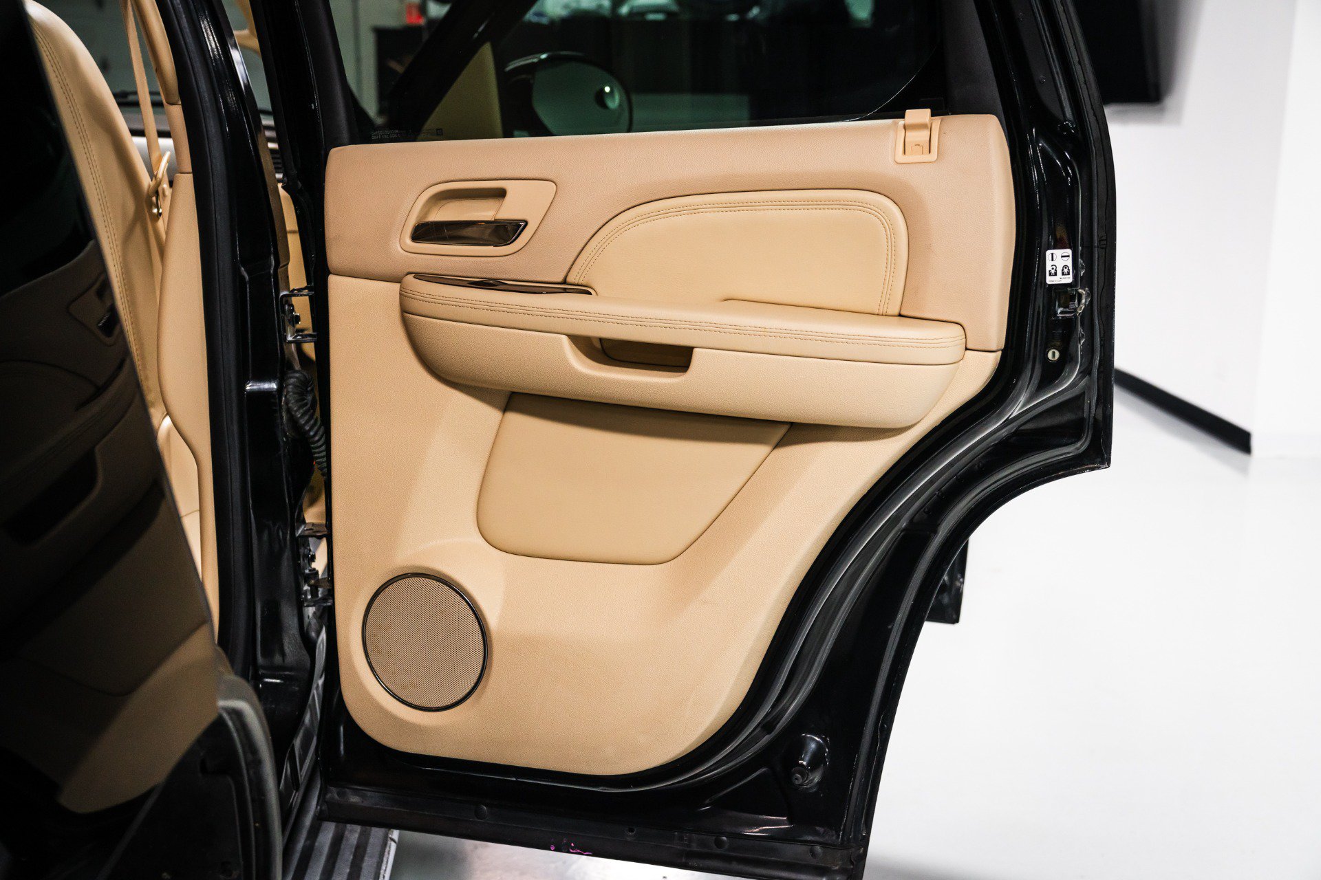 Used 2007 Cadillac Escalade AWD image 31