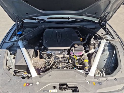 Used 2025 Genesis G70 2.5T RWD image 35