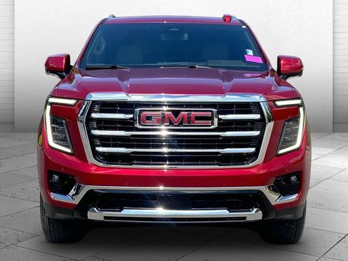 Used 2026 GMC Yukon Elevation AWD/4WD image 2