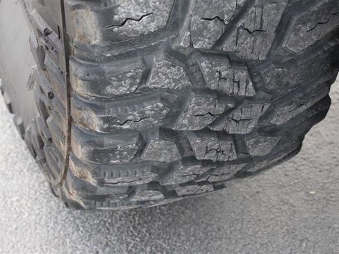 Used 2012 Jeep Wrangler Unlimited Rubicon w/ Dual Top Group AWD/4WD image 44