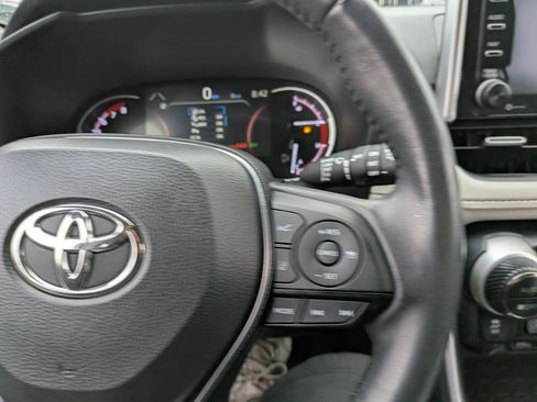 Used 2019 Toyota RAV4 Limited w/ All Weather Liner Package image 17