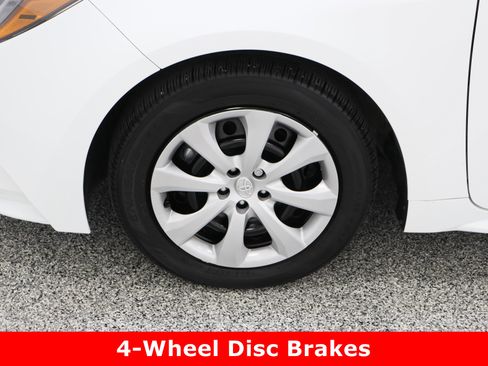 Certified 2025 Toyota Corolla LE image 11