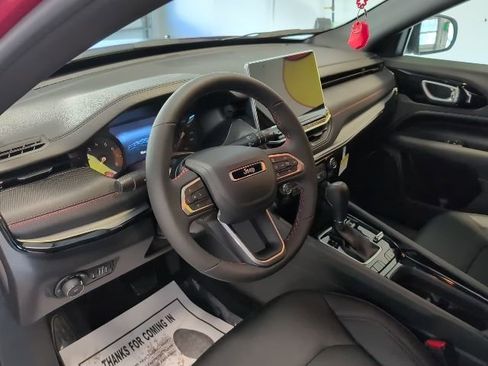 New 2026 Jeep Compass Trailhawk w/ Trailer Tow Group image 13