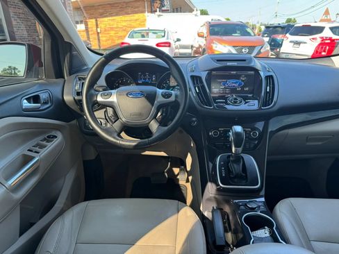 Used 2014 Ford Escape Titanium w/ Equipment Group 401A FWD image 44