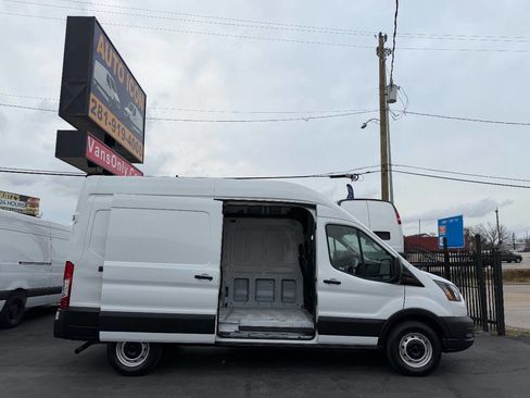 Used 2023 Ford Transit 250 148 High Roof image 4