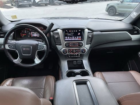 Used 2016 GMC Yukon SLE w/ Convenience Package image 23