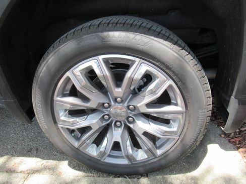 Used 2026 GMC Sierra 1500 Denali AWD/4WD image 5