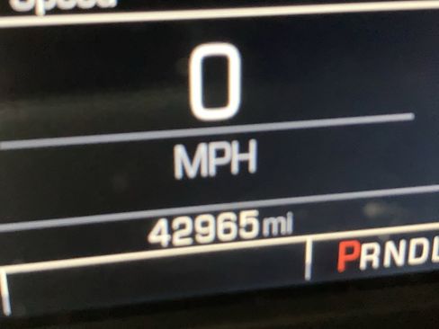 Used 2018 Chevrolet Silverado 1500 LT w/ All Star Edition AWD/4WD image 12