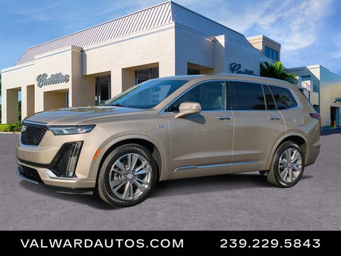 Used 2022 Cadillac XT6 Premium Luxury image 1