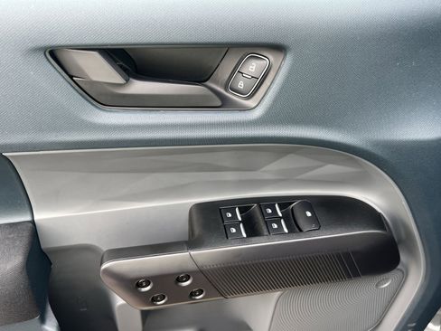 New 2025 Ford Maverick XL w/ Equipment Group 102A image 15