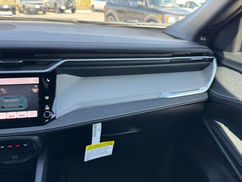 New 2026 Jeep Cherokee Laredo image 17