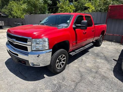 Used 2008 Chevrolet Silverado 3500 LTZ w/ Suspension Package, Off-Road AWD/4WD image 3