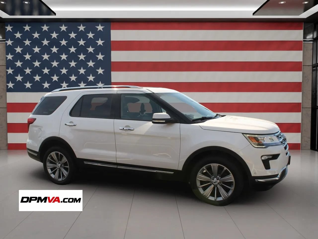Used 2018 Ford Explorer Limited w/ Equipment Group 301A AWD/4WD image 10