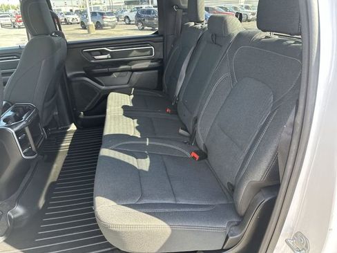Used 2020 RAM 1500 Big Horn AWD/4WD image 25