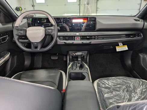 New 2025 Kia K4 GT-Line w/ GT-Line Premium Package image 13