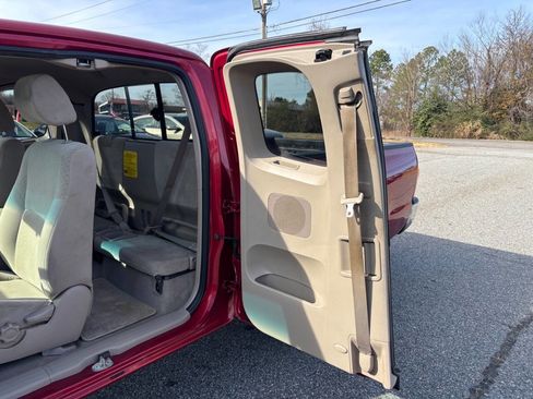 Used 2007 Toyota Tacoma 2WD Access Cab image 18