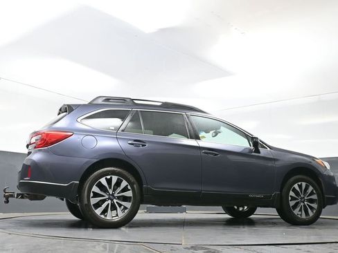 Used 2016 Subaru Outback 2.5i Limited AWD/4WD image 26