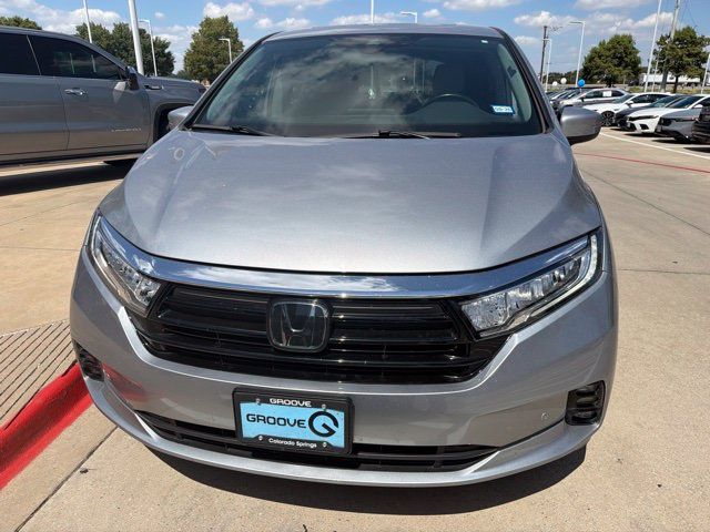 Certified 2024 Honda Odyssey Touring image 2