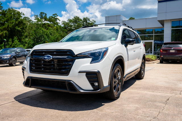 Used 2023 Subaru Ascent Onyx Edition Limited AWD/4WD image 11