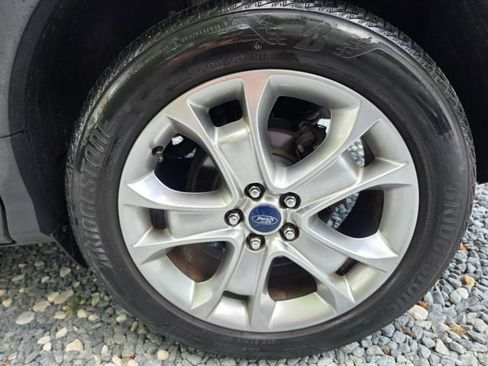 Used 2014 Ford Escape Titanium FWD image 10