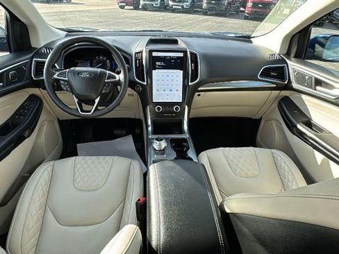 Certified 2023 Ford Edge Titanium w/ Equipment Group 301A image 11