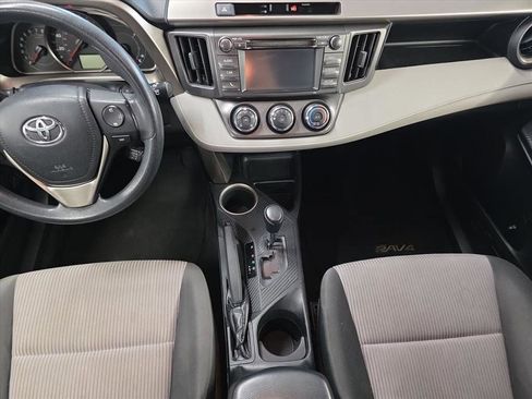 Used 2014 Toyota RAV4 LE image 16