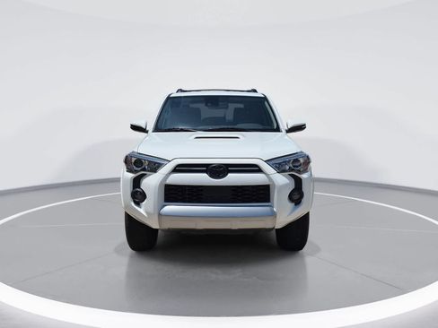 Used 2023 Toyota 4Runner TRD Off-Road Premium w/ Moonroof Package AWD/4WD image 3