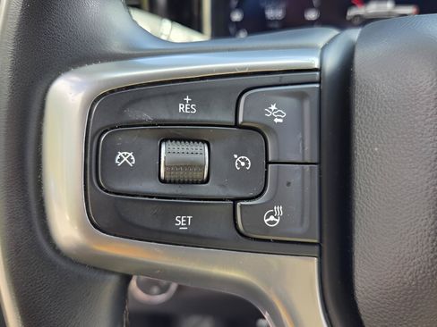 Used 2025 Chevrolet Silverado 1500 LT RWD image 23