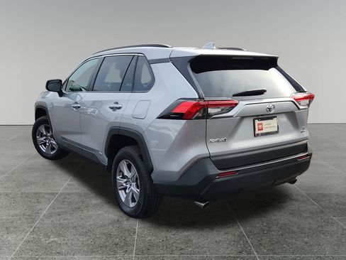 Certified 2025 Toyota RAV4 LE image 5