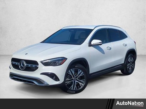 Used 2025 Mercedes-Benz GLA 250 image 1