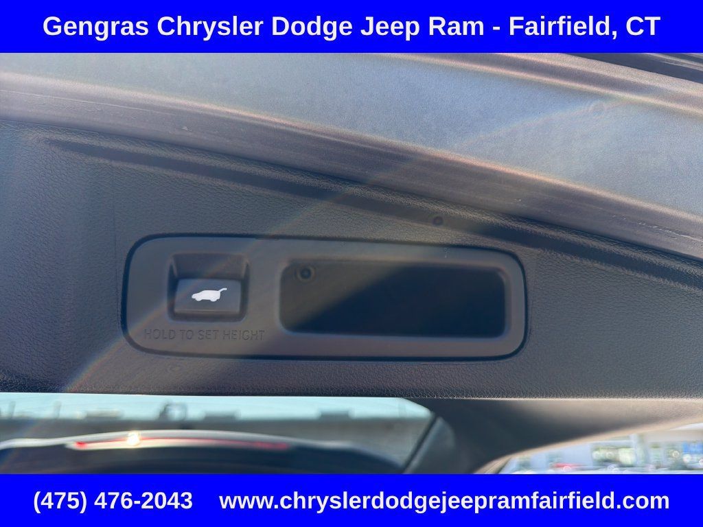 Used 2022 Honda CR-V EX-L image 45