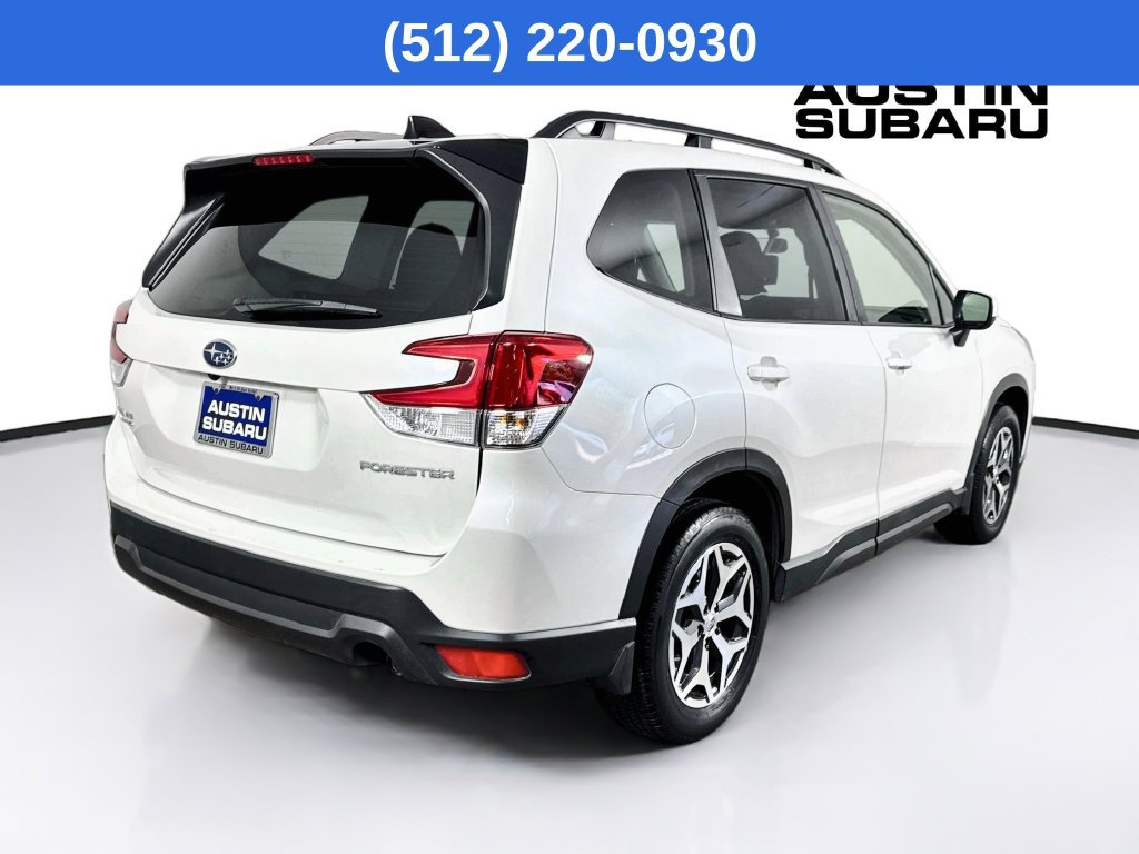 Certified 2024 Subaru Forester Premium AWD/4WD image 8