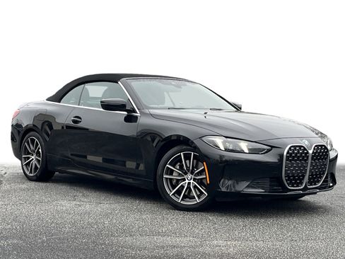 Used 2025 BMW 430i Convertible image 2