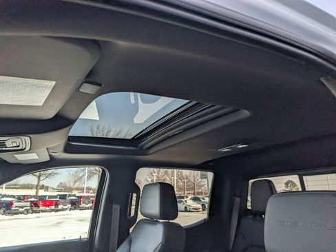 Used 2020 GMC Sierra 1500 Denali w/ Denali Ultimate Package image 3