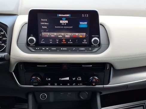 Used 2021 Nissan Rogue SV FWD image 21
