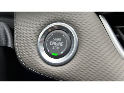 New 2026 Chevrolet Equinox LT w/ Convenience Package II AWD/4WD image 21