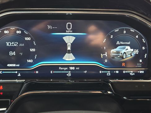 Used 2022 Chevrolet Silverado 1500 High Country w/ High Country Premium Package image 33