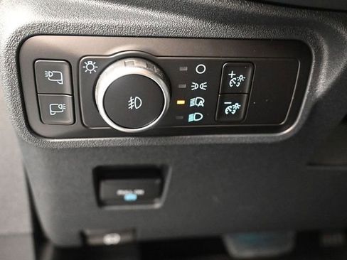 New 2025 Ford Bronco Outer Banks image 9