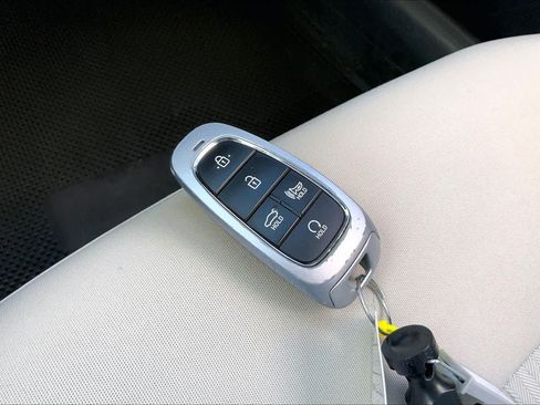 Used 2022 Hyundai Sonata SEL FWD image 13