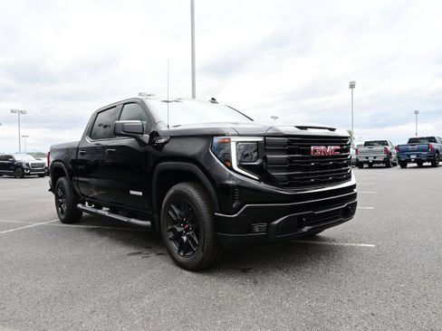New 2026 GMC Sierra 1500 Elevation image 2