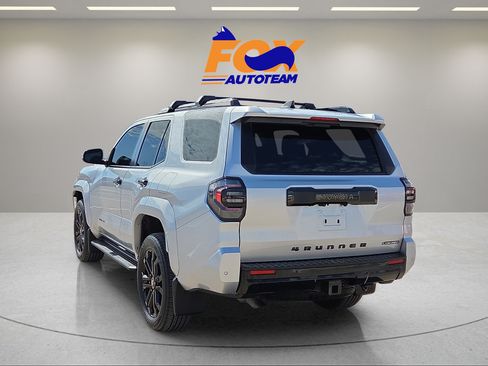 Used 2026 Toyota 4Runner Platinum AWD/4WD image 3