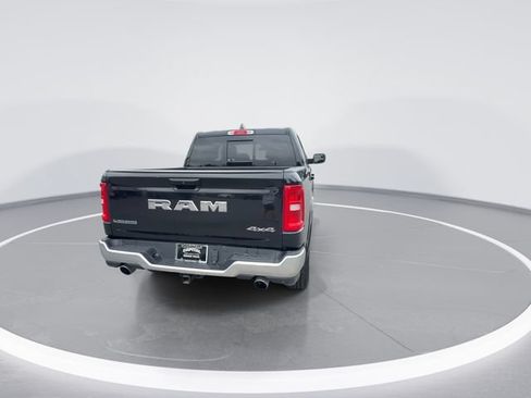 Used 2025 RAM 1500 Laramie AWD/4WD image 7